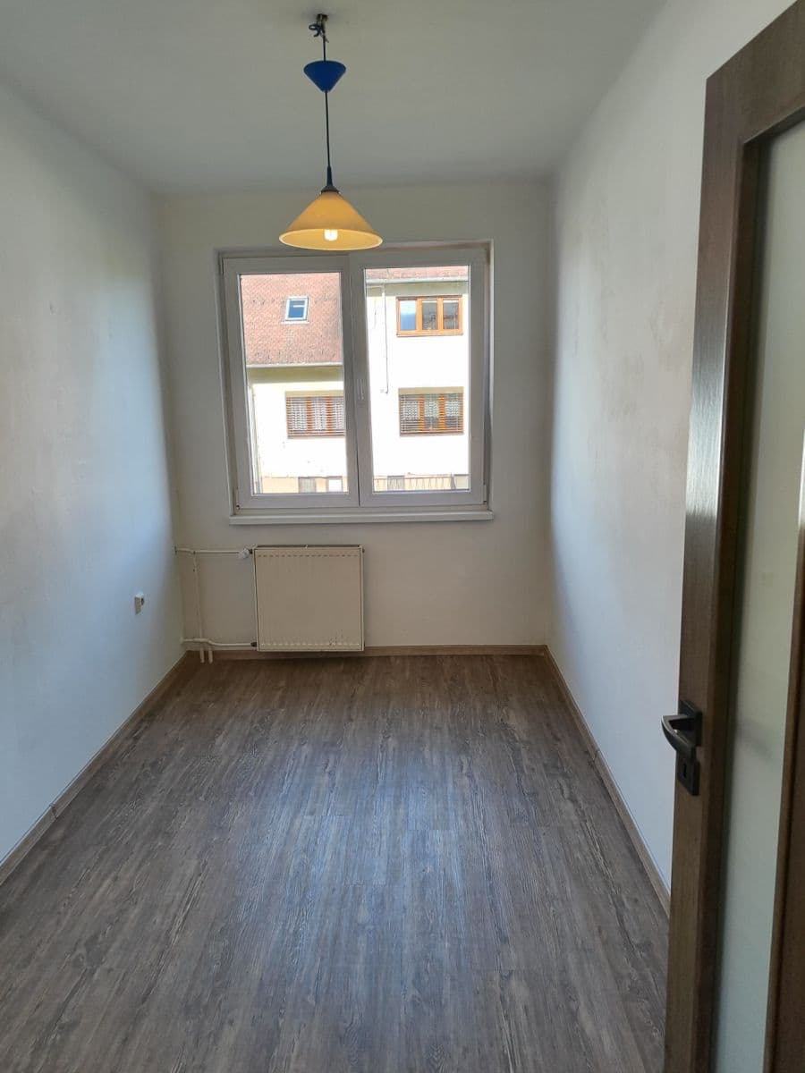 Predaj bytu 3-izbový 65 m², Na Nábřeží, Lomnice nad Lužnicí, Jihočeský kraj Predaj bytu 3-izbový 65 m², Na Nábřeží, Lomnice nad Lužnicí, Jihočeský kraj