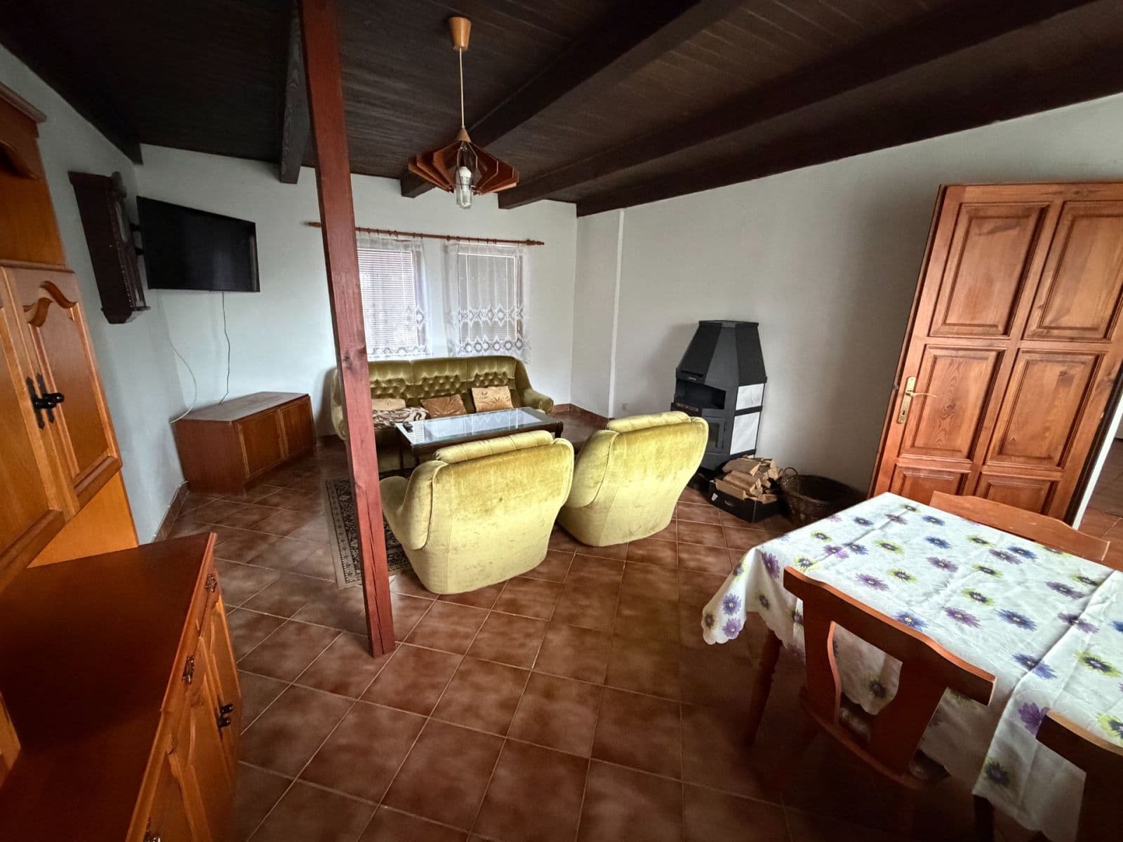 Predaj rekreačného objektu 62 m², pozemok 330 m², Ktiš, Jihočeský kraj Predaj rekreačného objektu 62 m², pozemok 330 m², Ktiš, Jihočeský kraj