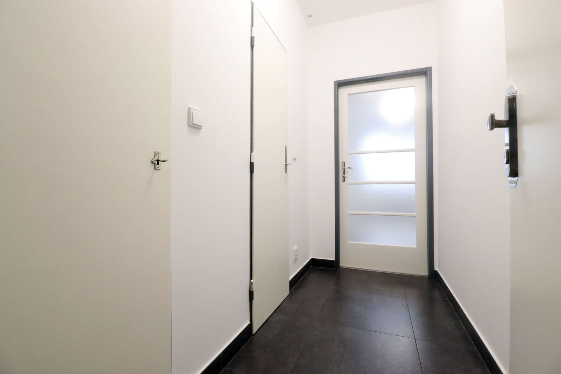 Prenájom bytu 1-izbový 27 m², Kolbenova, Praha, Praha Prenájom bytu 1-izbový 27 m², Kolbenova, Praha, Praha