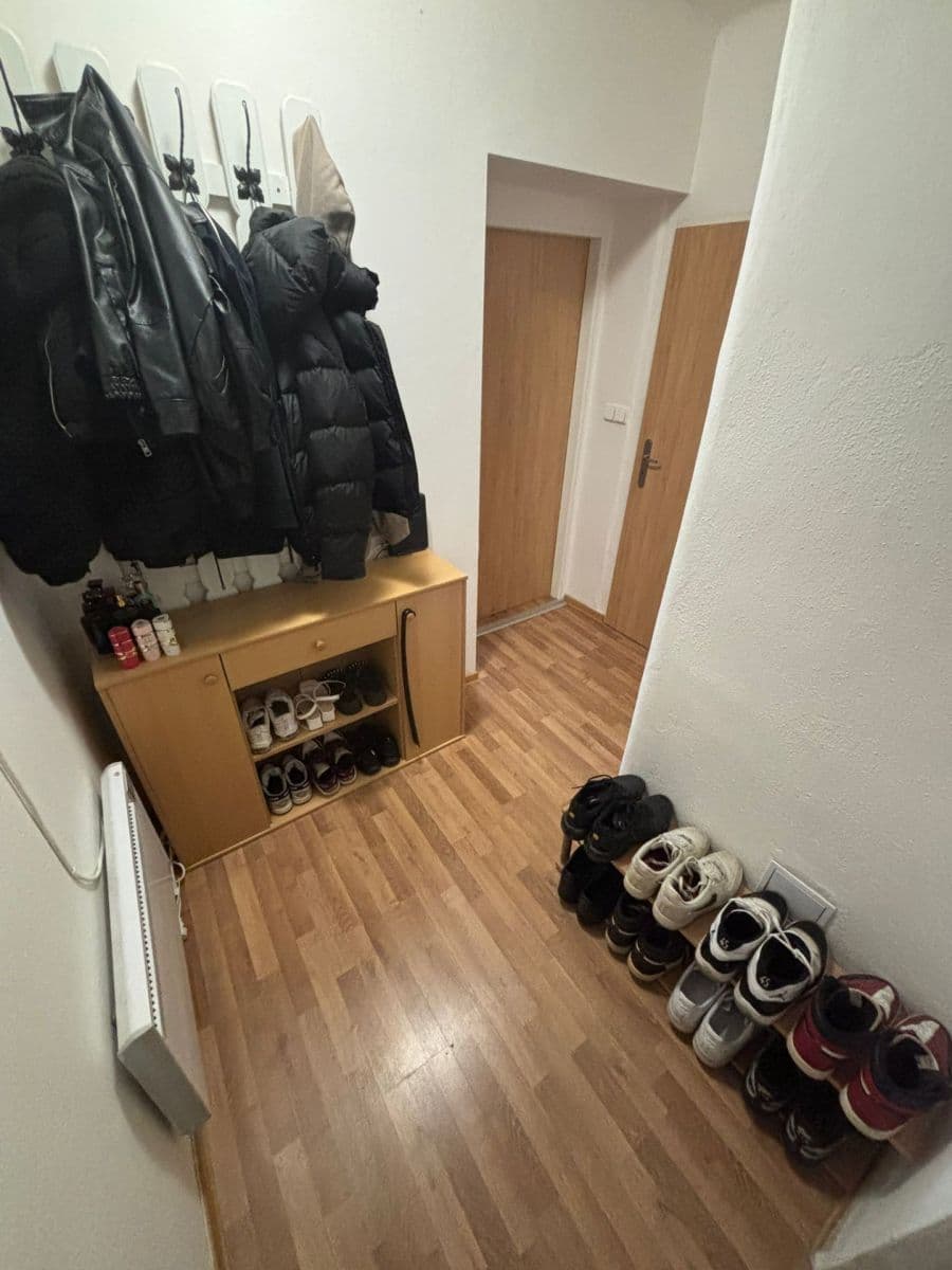 Prenájom bytu 2-izbový 46 m², V Korytech, Praha, Praha Prenájom bytu 2-izbový 46 m², V Korytech, Praha, Praha