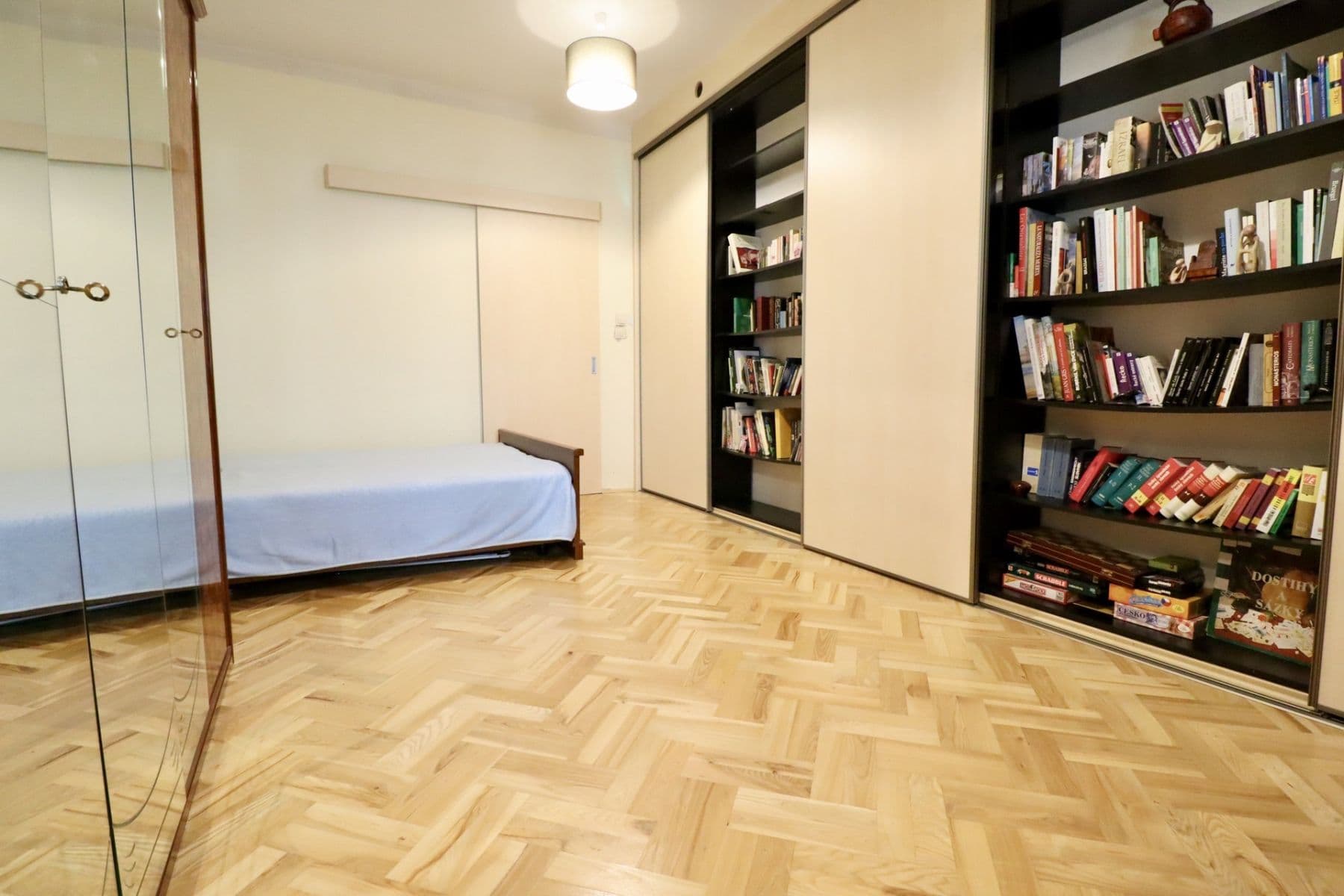 Prenájom bytu 2-izbový 52 m², V háji, Praha, Praha Prenájom bytu 2-izbový 52 m², V háji, Praha, Praha