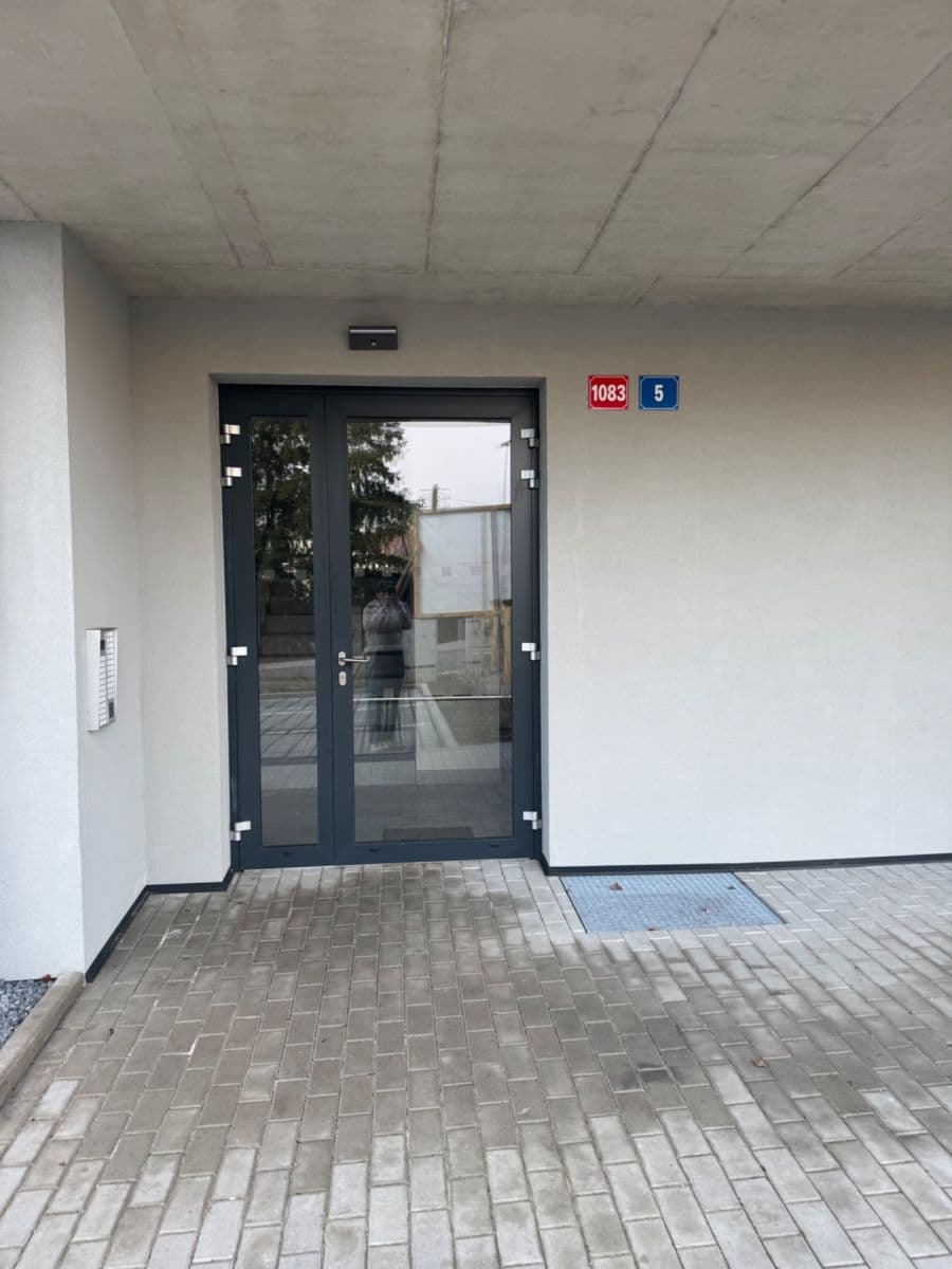 Predaj bytu 2-izbový 55 m², Ke křížku, Kladno, Středočeský kraj Predaj bytu 2-izbový 55 m², Ke křížku, Kladno, Středočeský kraj
