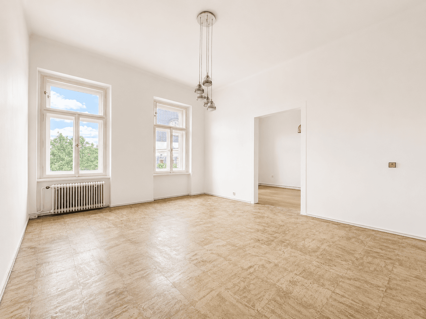 Predaj bytu 5-izbový 117 m², náměstí Jiřího z Poděbrad, Praha, Praha Predaj bytu 5-izbový 117 m², náměstí Jiřího z Poděbrad, Praha, Praha