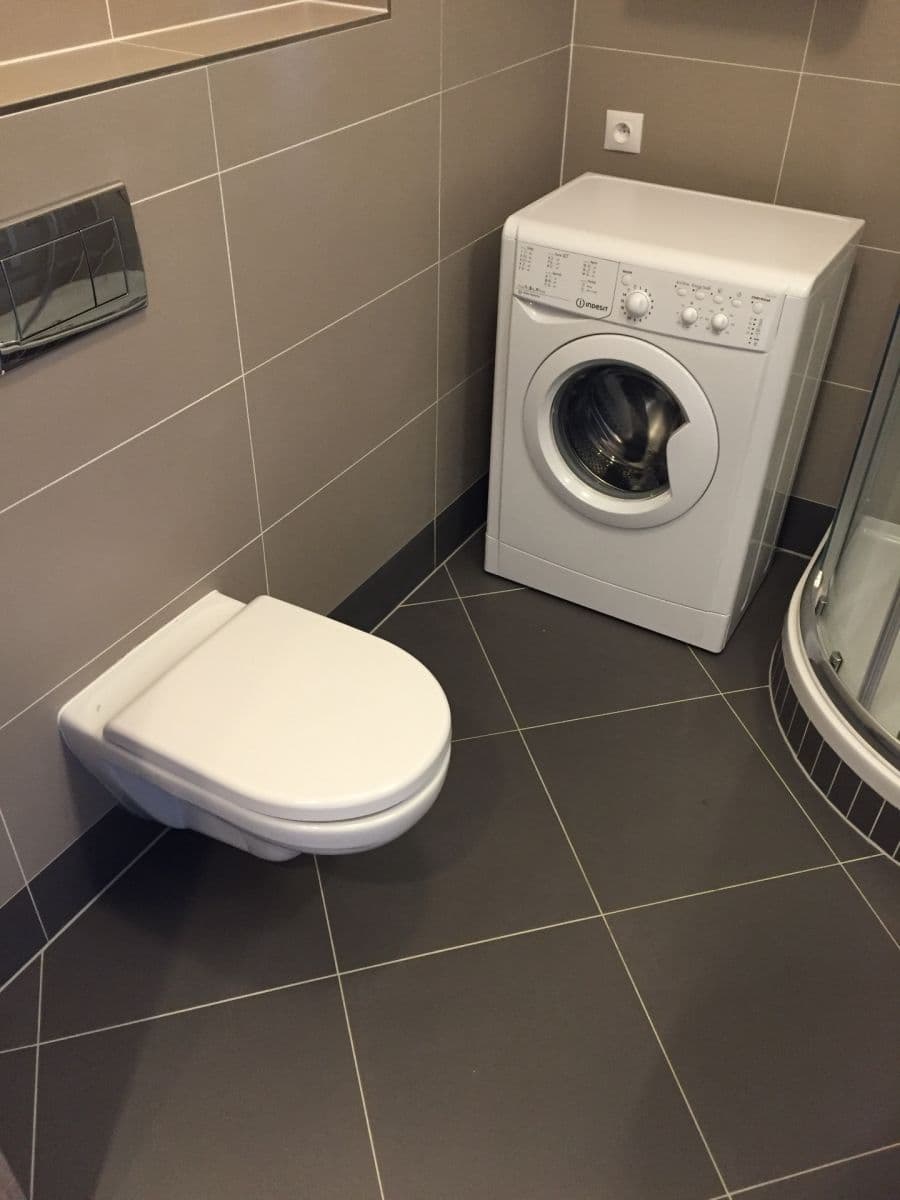 Prenájom bytu 1-izbový 28 m², Hlučkova, Praha, Praha Prenájom bytu 1-izbový 28 m², Hlučkova, Praha, Praha