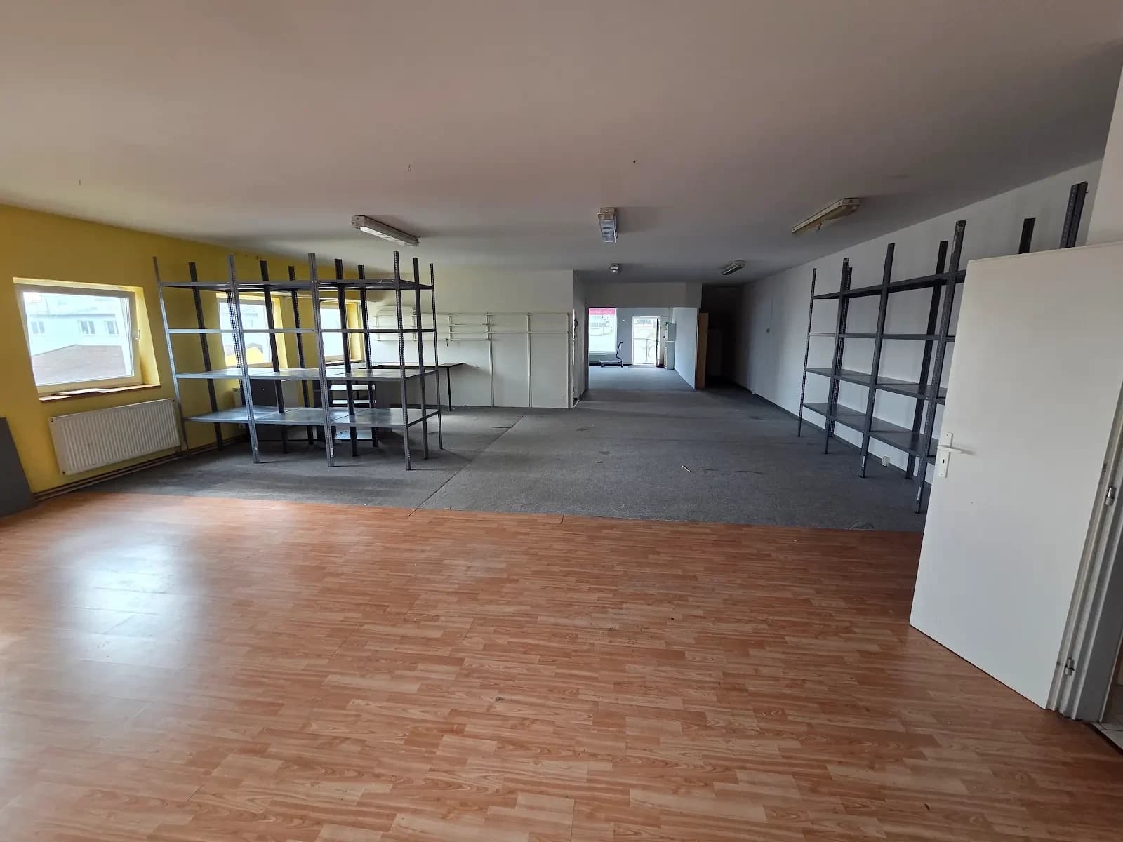 Prenájom nebytového priestoru 186 m², K Žižkovu, Praha, Praha Prenájom nebytového priestoru 186 m², K Žižkovu, Praha, Praha