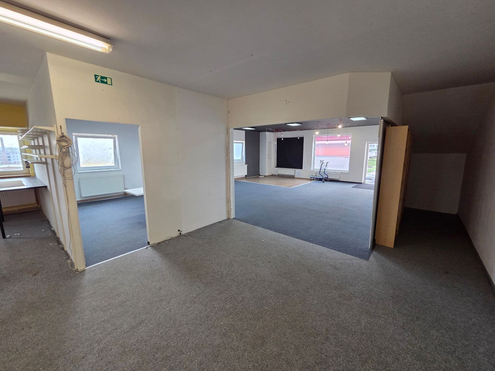 Prenájom nebytového priestoru 186 m², K Žižkovu, Praha, Praha Prenájom nebytového priestoru 186 m², K Žižkovu, Praha, Praha