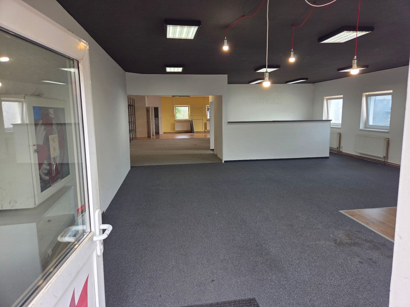 Prenájom nebytového priestoru 186 m², K Žižkovu, Praha, Praha Prenájom nebytového priestoru 186 m², K Žižkovu, Praha, Praha