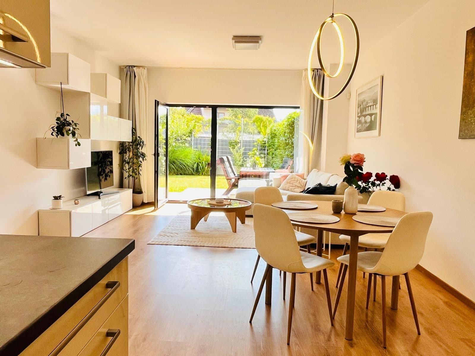 Prenájom bytu 3-izbový 98 m², Na Komořsku, Praha, Praha Prenájom bytu 3-izbový 98 m², Na Komořsku, Praha, Praha