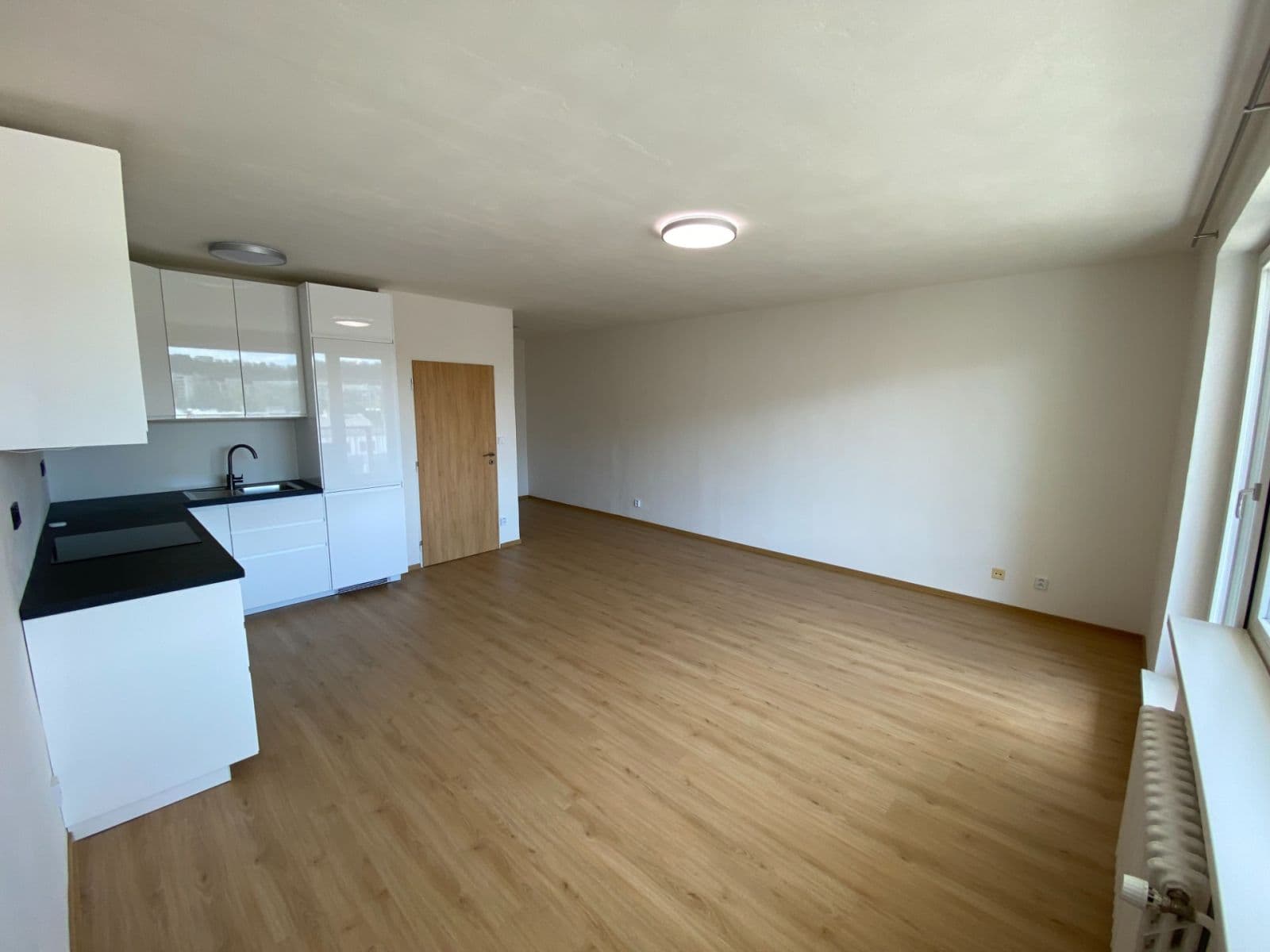 Prenájom bytu 1-izbový 42 m², Tusarova, Praha, Praha Prenájom bytu 1-izbový 42 m², Tusarova, Praha, Praha