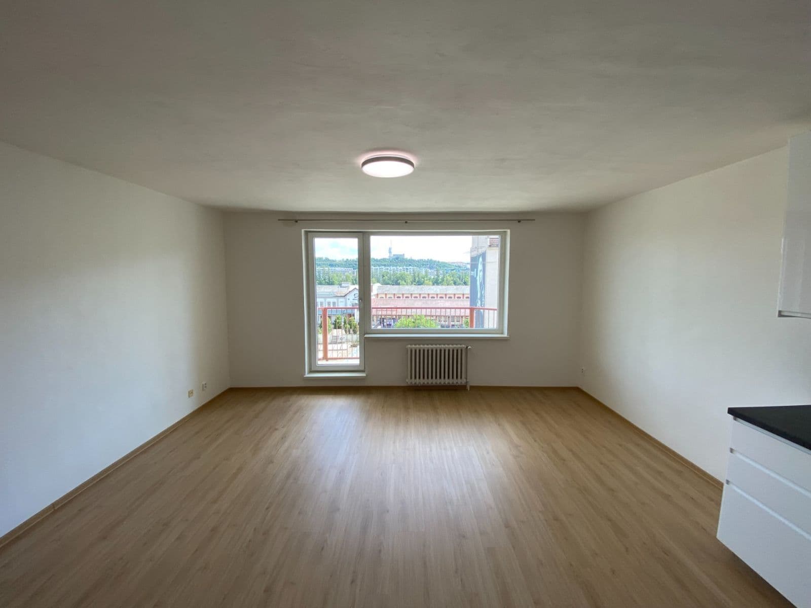 Prenájom bytu 1-izbový 42 m², Tusarova, Praha, Praha Prenájom bytu 1-izbový 42 m², Tusarova, Praha, Praha