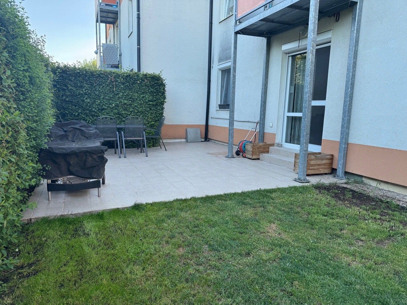 Prenájom bytu 3-izbový 72 m², U Školky, Nupaky, Středočeský kraj Prenájom bytu 3-izbový 72 m², U Školky, Nupaky, Středočeský kraj