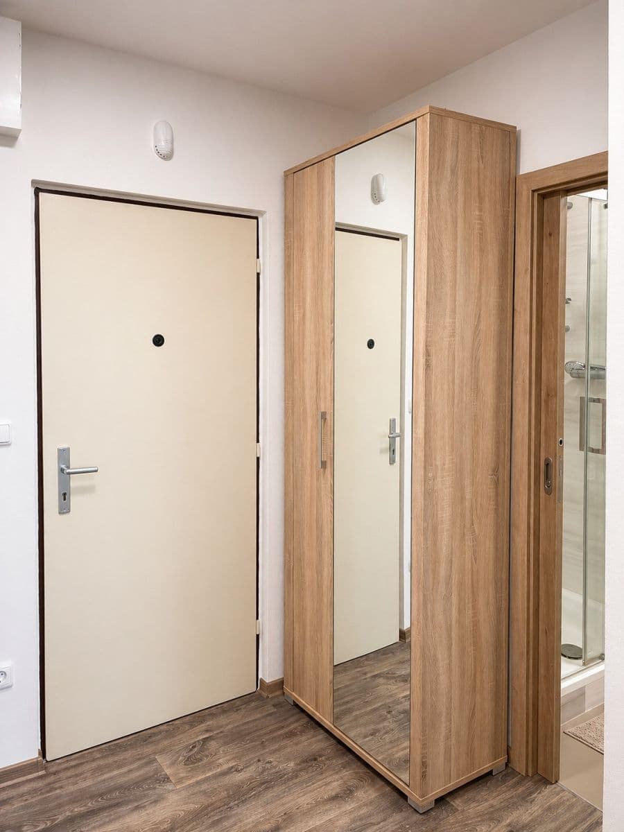 Prenájom bytu 58 m², Foerstrova, Olomouc, Olomoucký kraj Prenájom bytu 58 m², Foerstrova, Olomouc, Olomoucký kraj