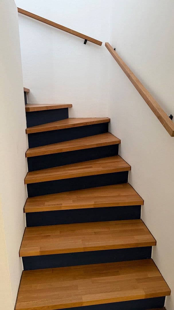 Predaj domu 143 m², pozemok 298 m², Göttingen, Dolné Sasko Predaj domu 143 m², pozemok 298 m², Göttingen, Dolné Sasko