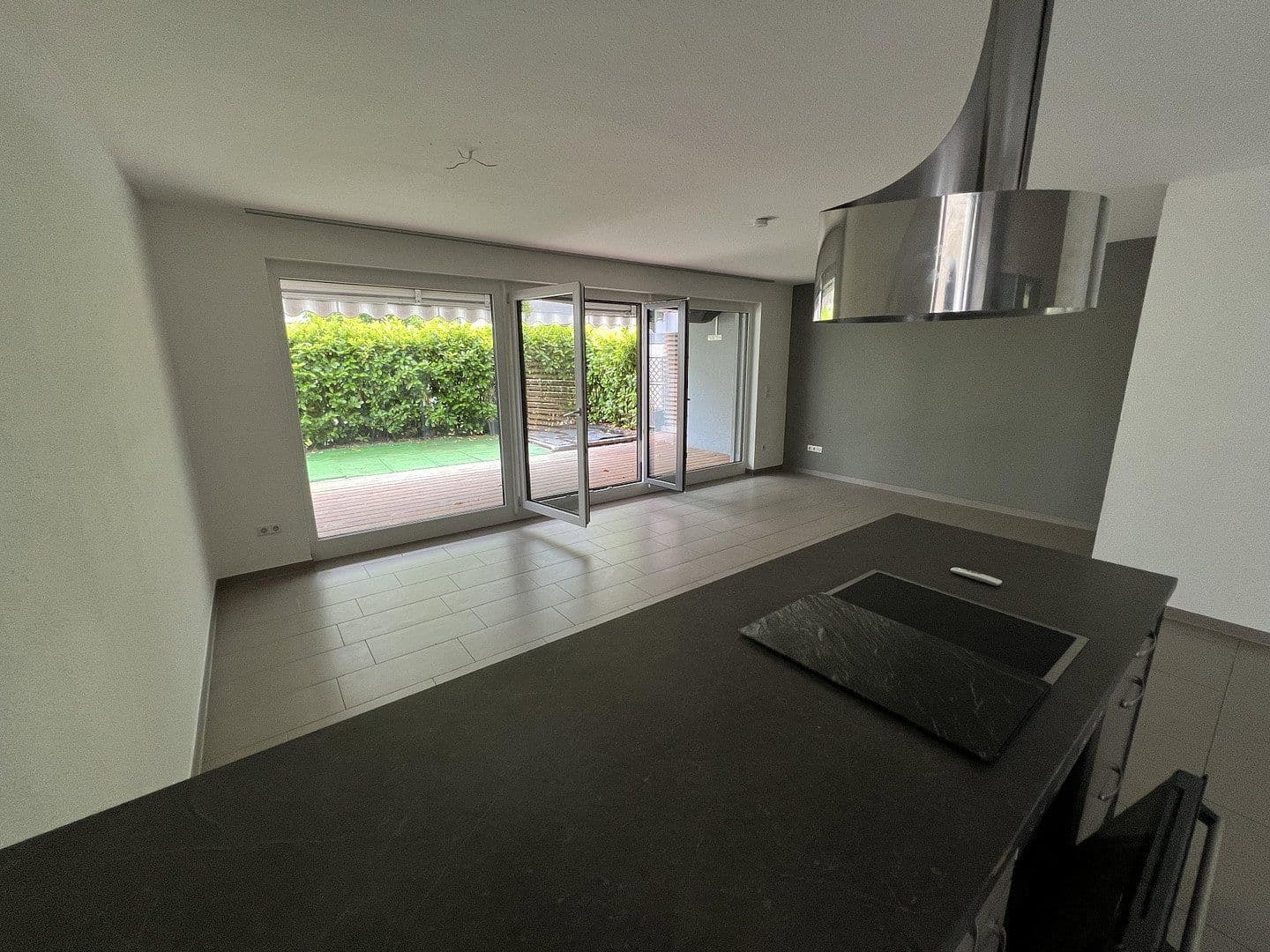 Predaj bytu 3-izbový 92 m², Cäcilienstrasse 52, Heilbronn, Bádensko-Wurttembersko Predaj bytu 3-izbový 92 m², Cäcilienstrasse 52, Heilbronn, Bádensko-Wurttembersko