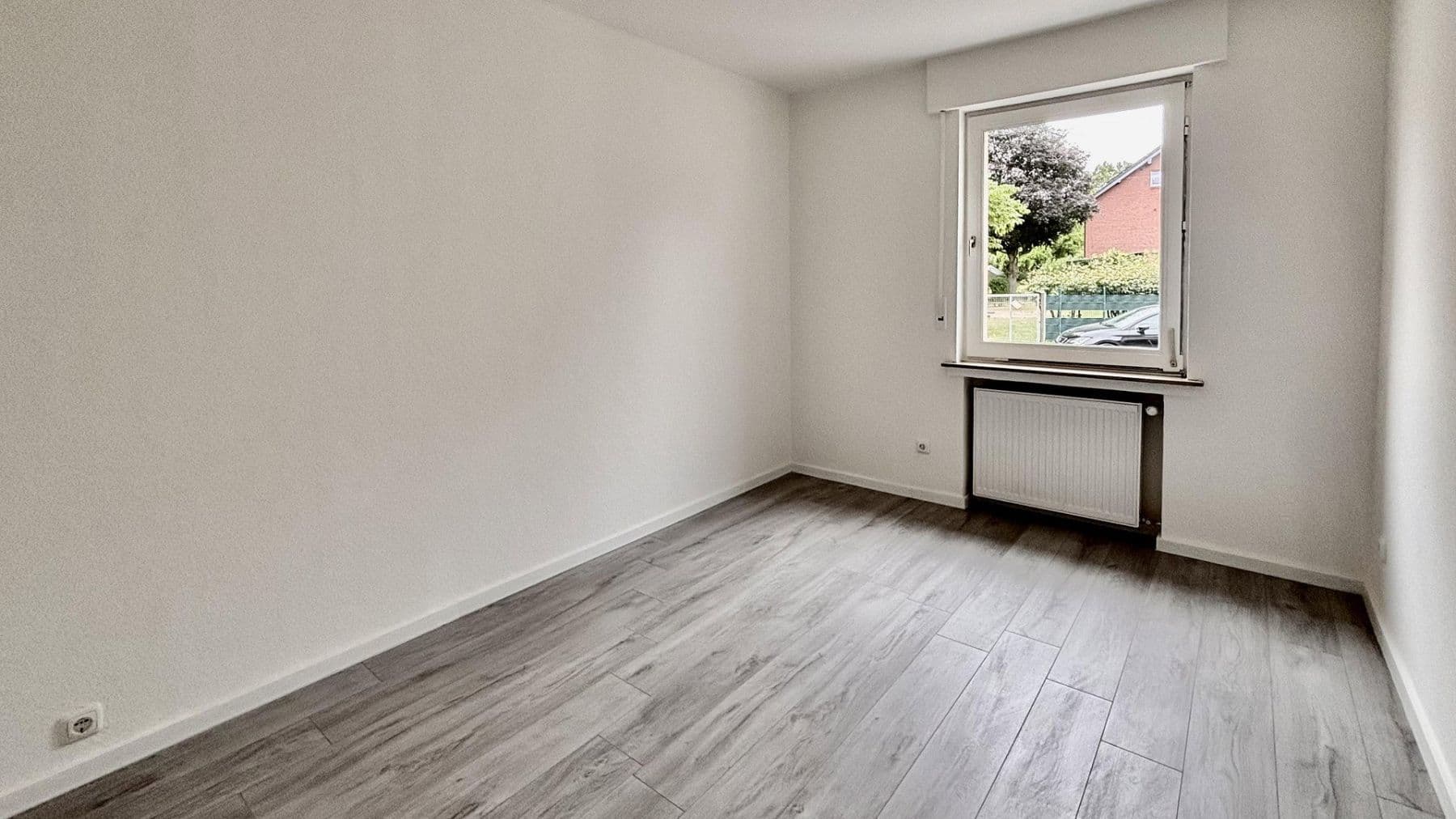 Predaj bytu 3-izbový 83 m², Dormagen, Severné Porýnie - Westfálsko Predaj bytu 3-izbový 83 m², Dormagen, Severné Porýnie - Westfálsko