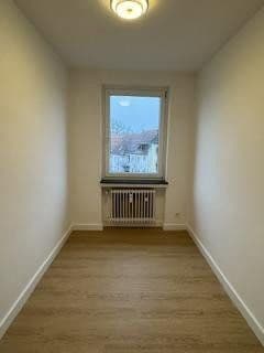 Prenájom bytu 3-izbový 64 m², Wunstorfer Landstr 56 A, Hannover, Dolné Sasko Prenájom bytu 3-izbový 64 m², Wunstorfer Landstr 56 A, Hannover, Dolné Sasko
