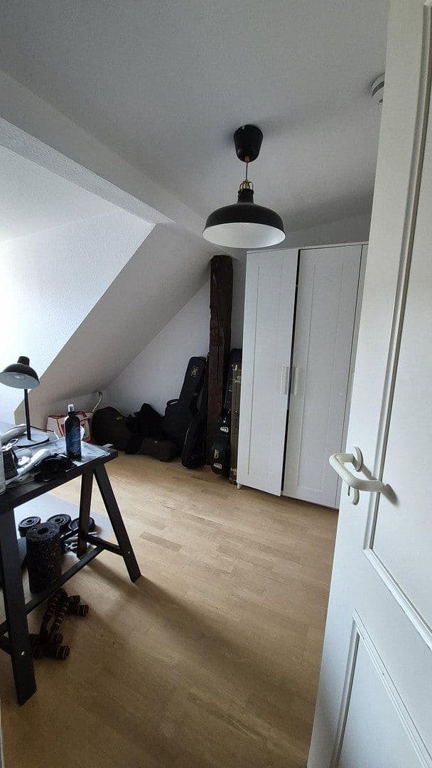Prenájom bytu 3-izbový 82 m², Hamburg, Hamburg Prenájom bytu 3-izbový 82 m², Hamburg, Hamburg