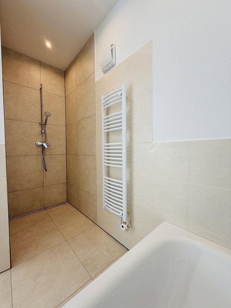 Prenájom bytu 2-izbový 119 m², Windsbach, Bavorsko Prenájom bytu 2-izbový 119 m², Windsbach, Bavorsko