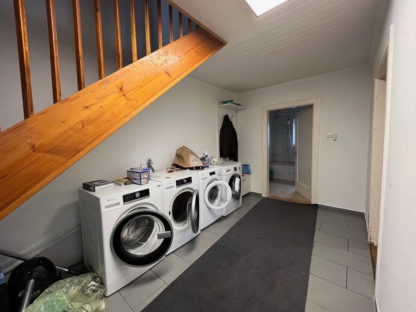 Prenájom domu 165 m², pozemok 1.450 m², Birkenstr. 2A, Eittingermoos, Bavorsko Prenájom domu 165 m², pozemok 1.450 m², Birkenstr. 2A, Eittingermoos, Bavorsko