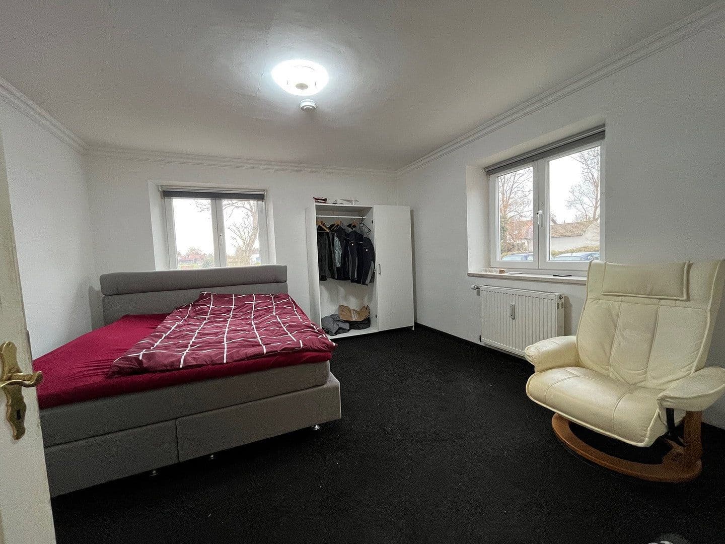 Prenájom domu 165 m², pozemok 1.450 m², Birkenstr. 2A, Eittingermoos, Bavorsko Prenájom domu 165 m², pozemok 1.450 m², Birkenstr. 2A, Eittingermoos, Bavorsko