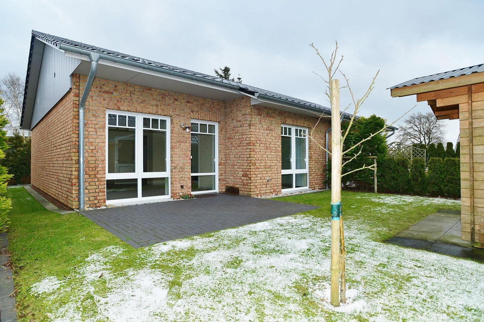 Prenájom domu 63 m², pozemok 150 m², Rosenhof 2, Busdorf, Šlezvicko-Holštajnsko Prenájom domu 63 m², pozemok 150 m², Rosenhof 2, Busdorf, Šlezvicko-Holštajnsko
