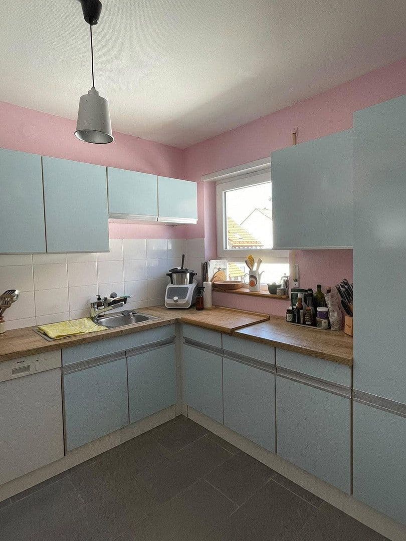Prenájom bytu 4-izbový 85 m², Schifferstadt, Porýnie-Falcko Prenájom bytu 4-izbový 85 m², Schifferstadt, Porýnie-Falcko
