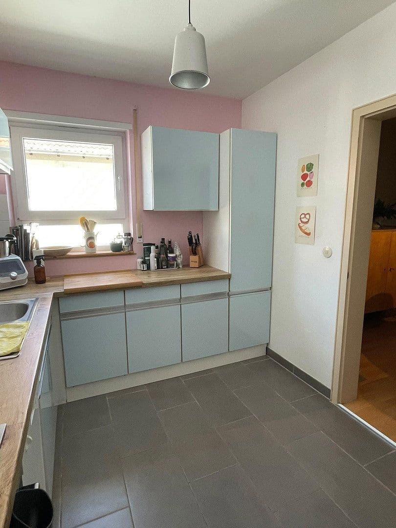 Prenájom bytu 4-izbový 85 m², Schifferstadt, Porýnie-Falcko Prenájom bytu 4-izbový 85 m², Schifferstadt, Porýnie-Falcko