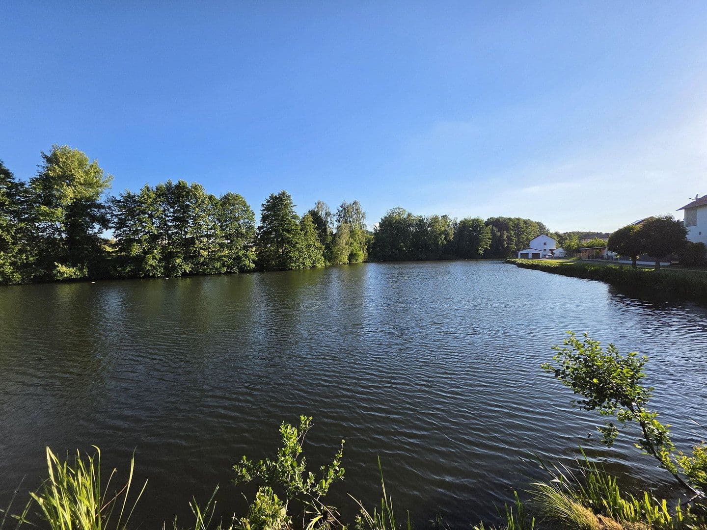 Predaj pozemku 350 m², Bruck i.d.OPf., Bavorsko Predaj pozemku 350 m², Bruck i.d.OPf., Bavorsko