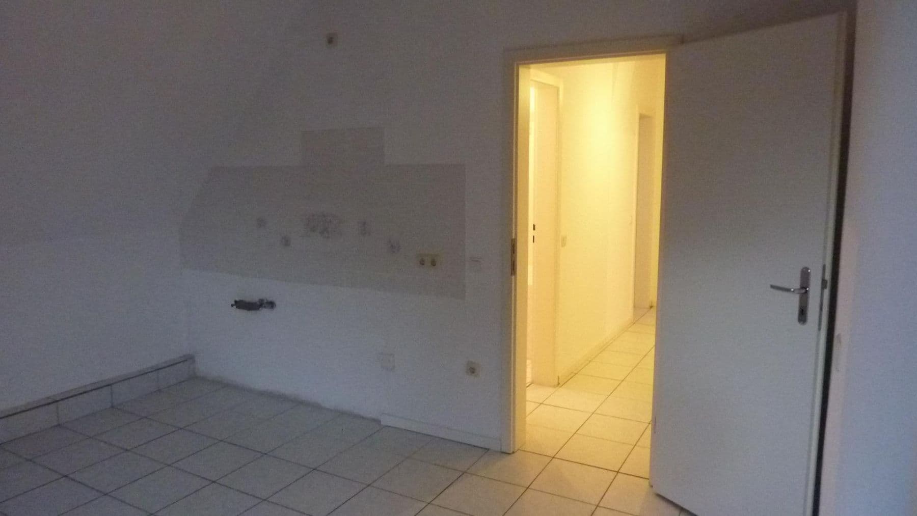 Prenájom bytu 3-izbový 60 m², Bottrop, Severné Porýnie - Westfálsko Prenájom bytu 3-izbový 60 m², Bottrop, Severné Porýnie - Westfálsko