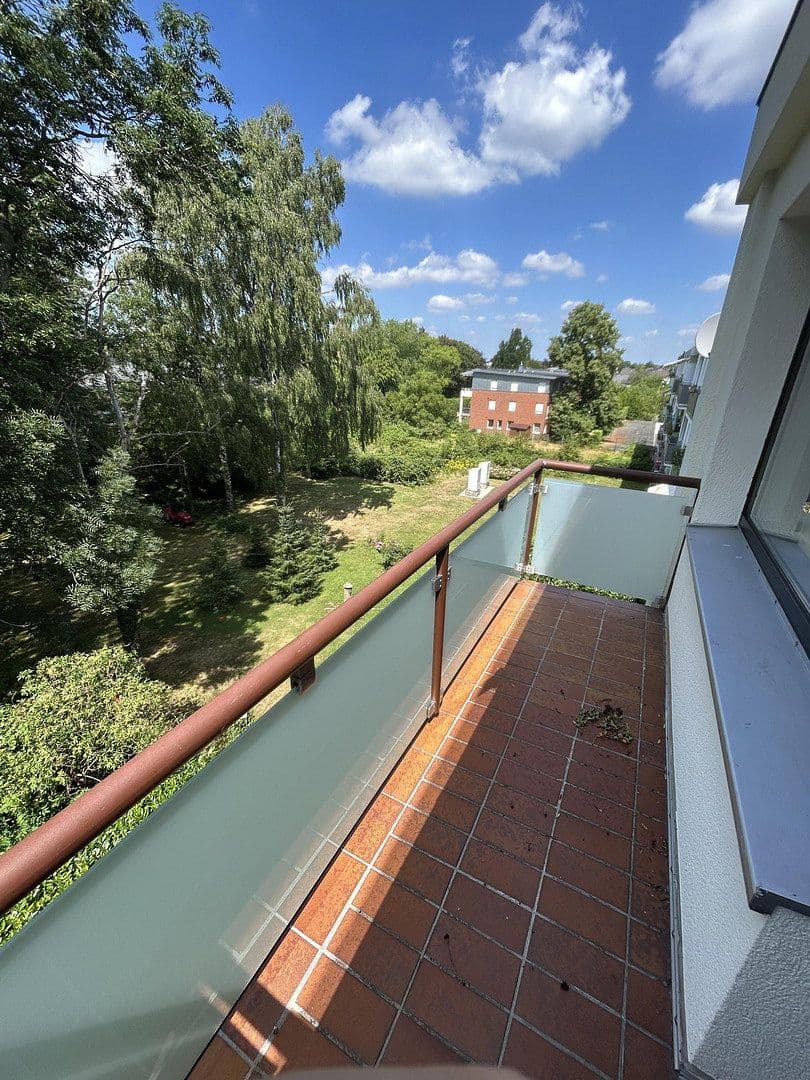 Prenájom bytu 1-izbový 39 m², Karl‑Arnold‑Straße 29, Meerbusch, Severné Porýnie - Westfálsko Prenájom bytu 1-izbový 39 m², Karl‑Arnold‑Straße 29, Meerbusch, Severné Porýnie - Westfálsko