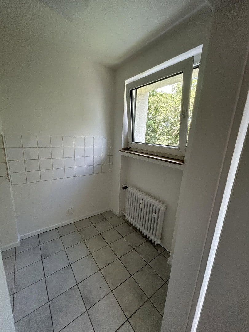 Prenájom bytu 1-izbový 39 m², Karl‑Arnold‑Straße 29, Meerbusch, Severné Porýnie - Westfálsko Prenájom bytu 1-izbový 39 m², Karl‑Arnold‑Straße 29, Meerbusch, Severné Porýnie - Westfálsko