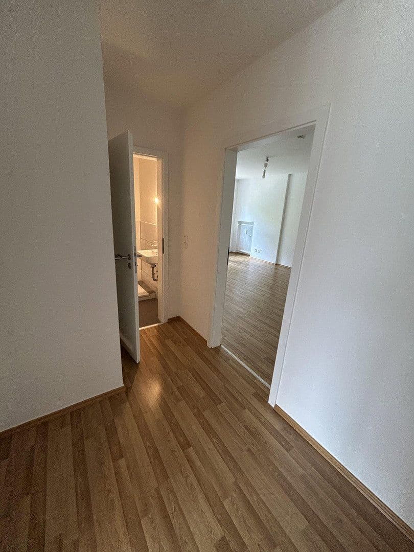 Prenájom bytu 1-izbový 39 m², Karl‑Arnold‑Straße 29, Meerbusch, Severné Porýnie - Westfálsko Prenájom bytu 1-izbový 39 m², Karl‑Arnold‑Straße 29, Meerbusch, Severné Porýnie - Westfálsko