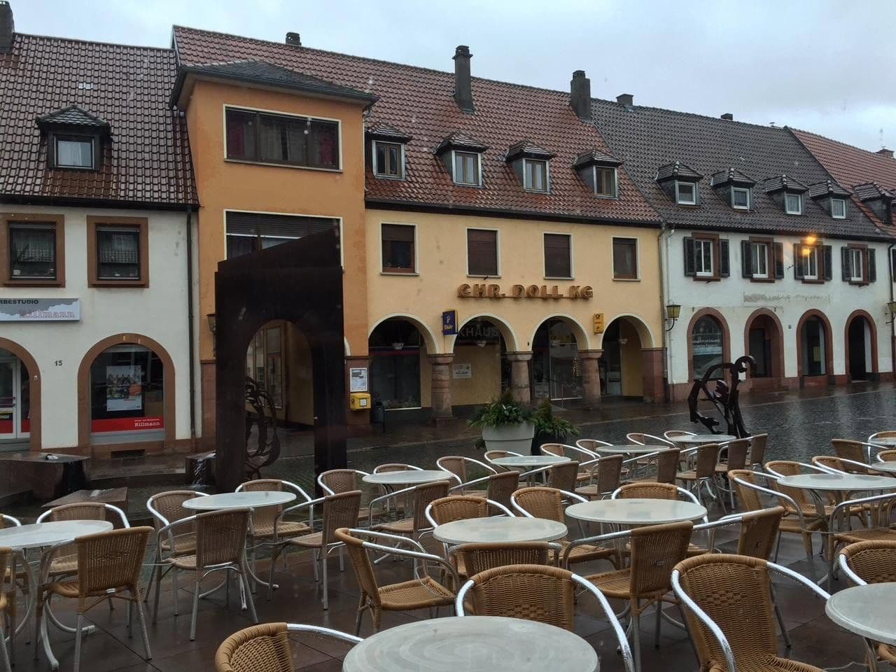 Prenájom bytu 2-izbový 80 m², Hauptstr.17, Annweiler am Trifels, Porýnie-Falcko Prenájom bytu 2-izbový 80 m², Hauptstr.17, Annweiler am Trifels, Porýnie-Falcko