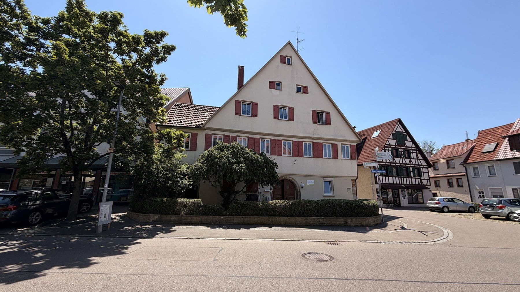 Prenájom bytu 2-izbový 62 m², Untere Grabenstr. 8, Weilheim an der Teck, Bádensko-Wurttembersko Prenájom bytu 2-izbový 62 m², Untere Grabenstr. 8, Weilheim an der Teck, Bádensko-Wurttembersko
