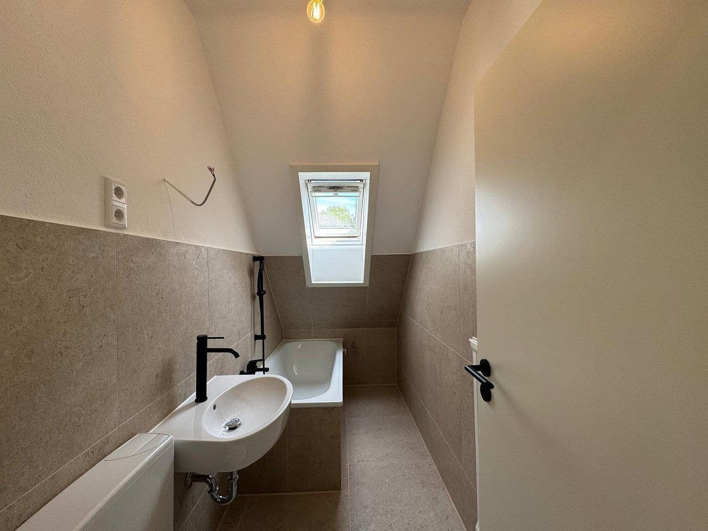 Predaj bytu 3-izbový 47 m², Am Vogelbusch 30, Bremen, Brémy Predaj bytu 3-izbový 47 m², Am Vogelbusch 30, Bremen, Brémy
