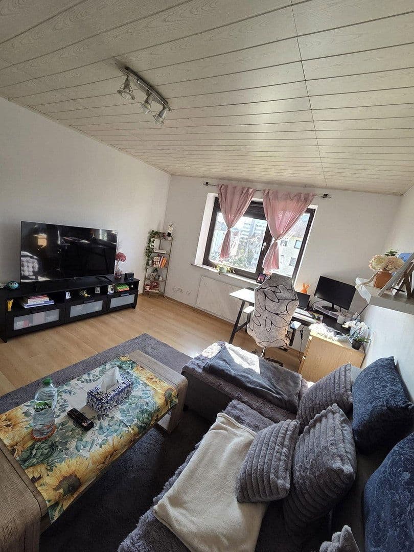 Prenájom bytu 2-izbový 45 m², Greflingerstraße 23, Regensburg, Bavorsko Prenájom bytu 2-izbový 45 m², Greflingerstraße 23, Regensburg, Bavorsko