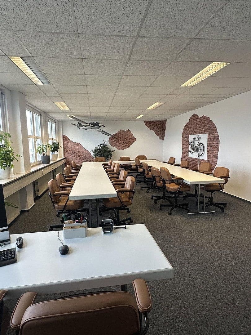 Prenájom kancelárie 263 m², Spichernstraße 11a, Hannover, Dolné Sasko Prenájom kancelárie 263 m², Spichernstraße 11a, Hannover, Dolné Sasko