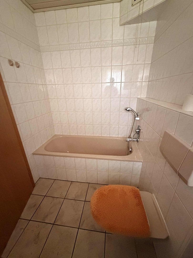 Prenájom domu 85 m², pozemok 443 m², Händelstraße 21, Einbeck, Dolné Sasko Prenájom domu 85 m², pozemok 443 m², Händelstraße 21, Einbeck, Dolné Sasko