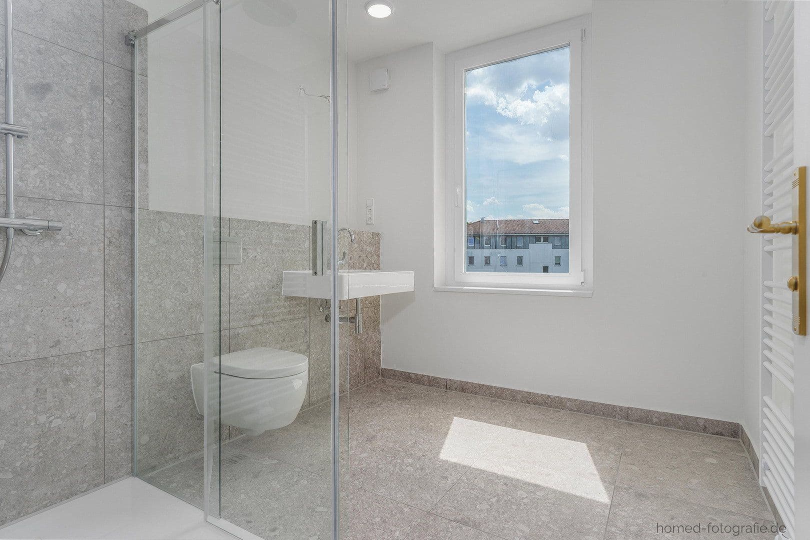 Prenájom bytu 2-izbový 72 m², Müggelheimer Straße 20, Berlin, Berlín Prenájom bytu 2-izbový 72 m², Müggelheimer Straße 20, Berlin, Berlín