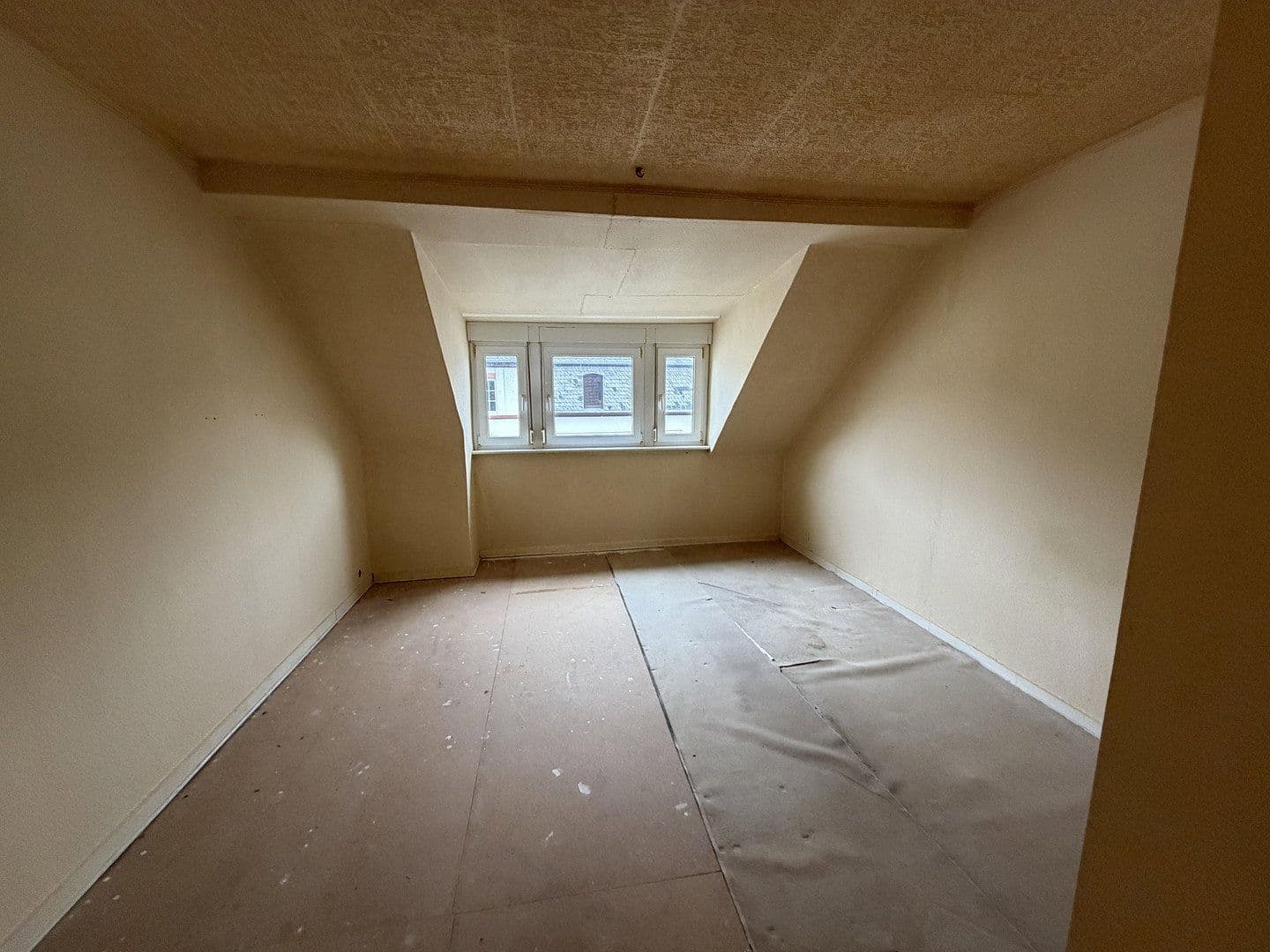Prenájom bytu 3-izbový 50 m², Querstraße 22, Offenbach am Main, Hesensko Prenájom bytu 3-izbový 50 m², Querstraße 22, Offenbach am Main, Hesensko