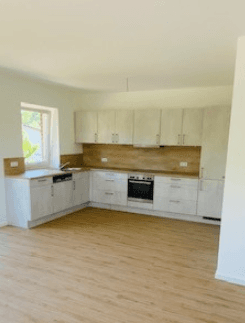 Prenájom bytu 3-izbový 85 m², Mühlenweg 7, Bienenbüttel, Dolné Sasko Prenájom bytu 3-izbový 85 m², Mühlenweg 7, Bienenbüttel, Dolné Sasko