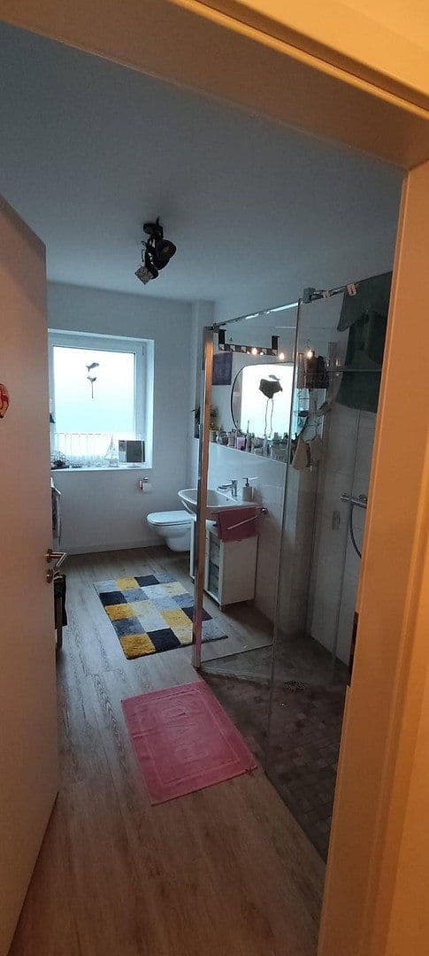 Prenájom bytu 3-izbový 85 m², Mühlenweg 7, Bienenbüttel, Dolné Sasko Prenájom bytu 3-izbový 85 m², Mühlenweg 7, Bienenbüttel, Dolné Sasko