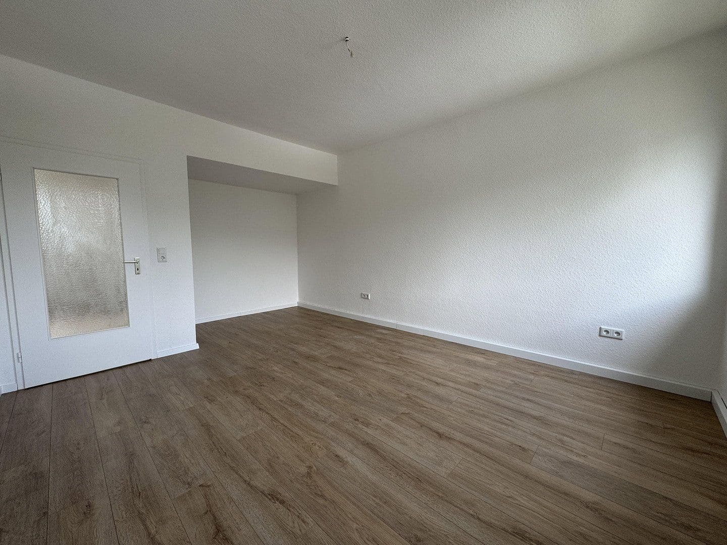 Prenájom bytu 3-izbový 52 m², Uferstraße 26, Castrop-Rauxel, Severné Porýnie - Westfálsko Prenájom bytu 3-izbový 52 m², Uferstraße 26, Castrop-Rauxel, Severné Porýnie - Westfálsko