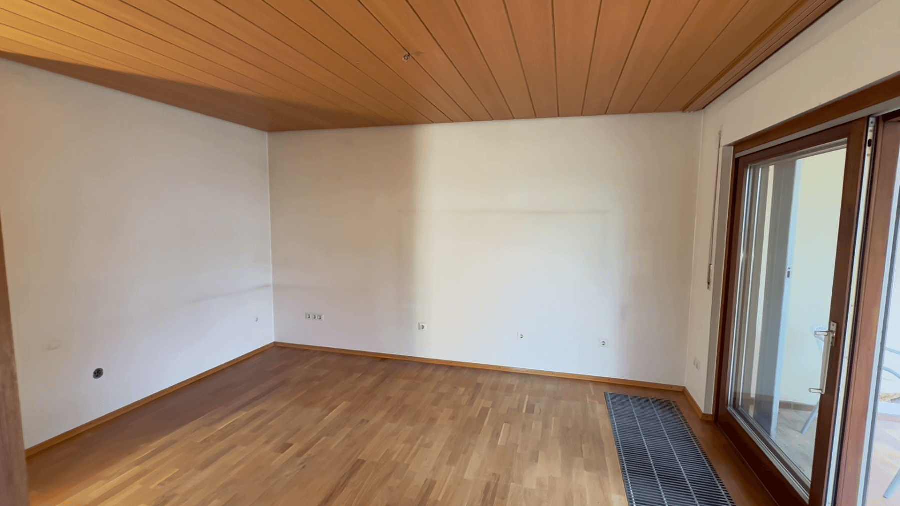 Predaj domu 224 m², pozemok 399 m², Mühlacker, Bádensko-Wurttembersko Predaj domu 224 m², pozemok 399 m², Mühlacker, Bádensko-Wurttembersko