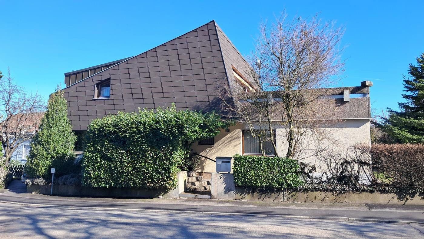 Predaj domu 224 m², pozemok 399 m², Mühlacker, Bádensko-Wurttembersko Predaj domu 224 m², pozemok 399 m², Mühlacker, Bádensko-Wurttembersko