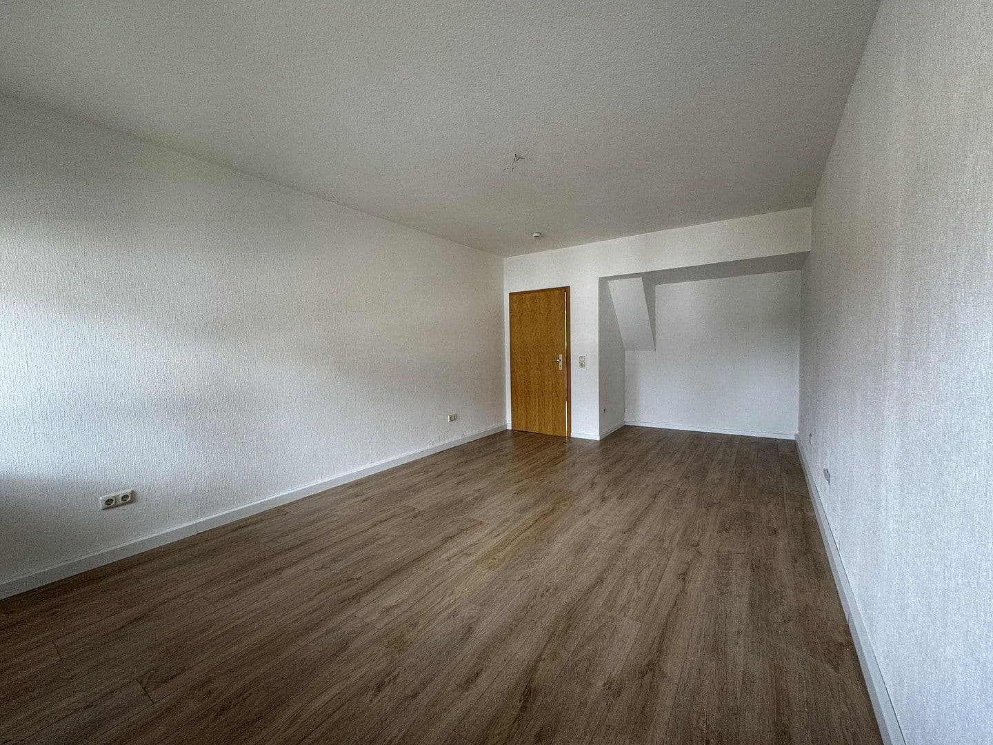 Prenájom bytu 3-izbový 56 m², Eckenerstr. 02, Castrop-Rauxel, Severné Porýnie - Westfálsko Prenájom bytu 3-izbový 56 m², Eckenerstr. 02, Castrop-Rauxel, Severné Porýnie - Westfálsko
