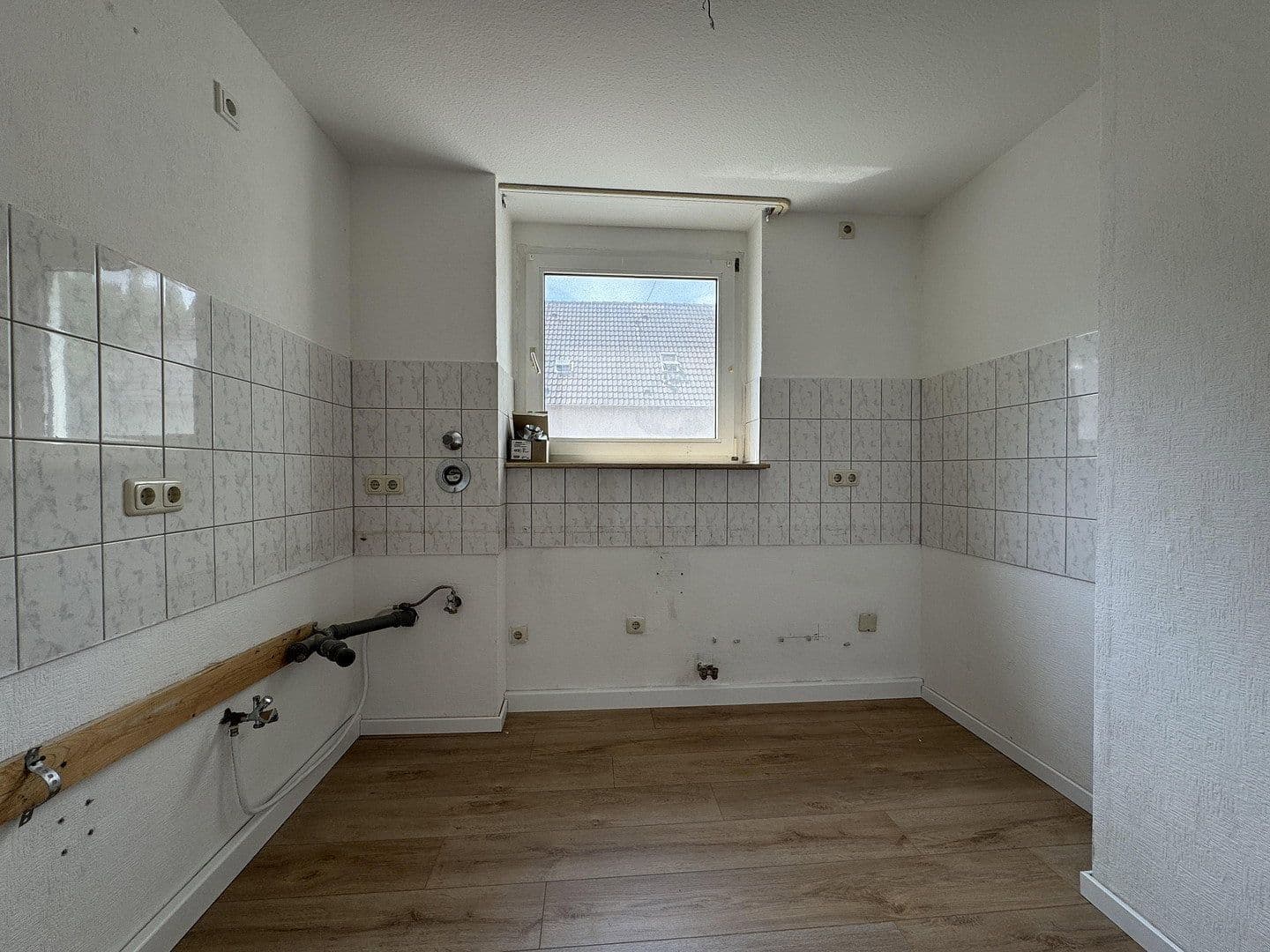Prenájom bytu 3-izbový 56 m², Eckenerstr. 02, Castrop-Rauxel, Severné Porýnie - Westfálsko Prenájom bytu 3-izbový 56 m², Eckenerstr. 02, Castrop-Rauxel, Severné Porýnie - Westfálsko