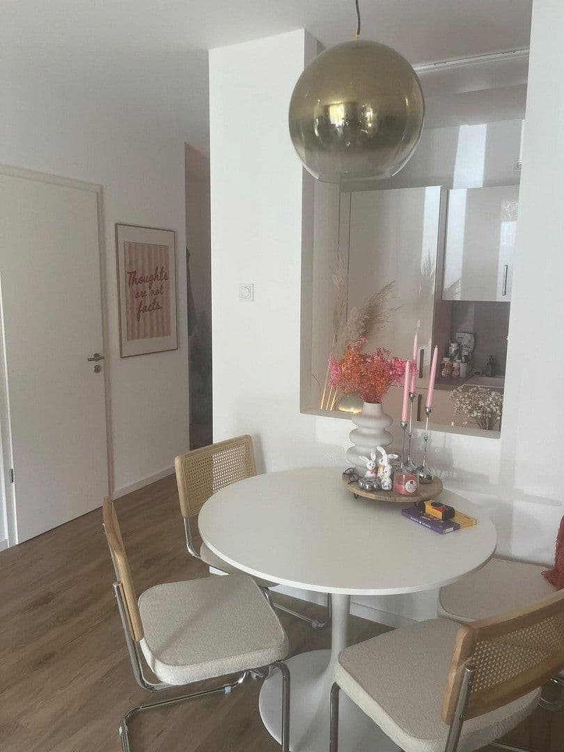 Prenájom bytu 2-izbový 60 m², Tittelsstr. 70, Würselen, Severné Porýnie - Westfálsko Prenájom bytu 2-izbový 60 m², Tittelsstr. 70, Würselen, Severné Porýnie - Westfálsko