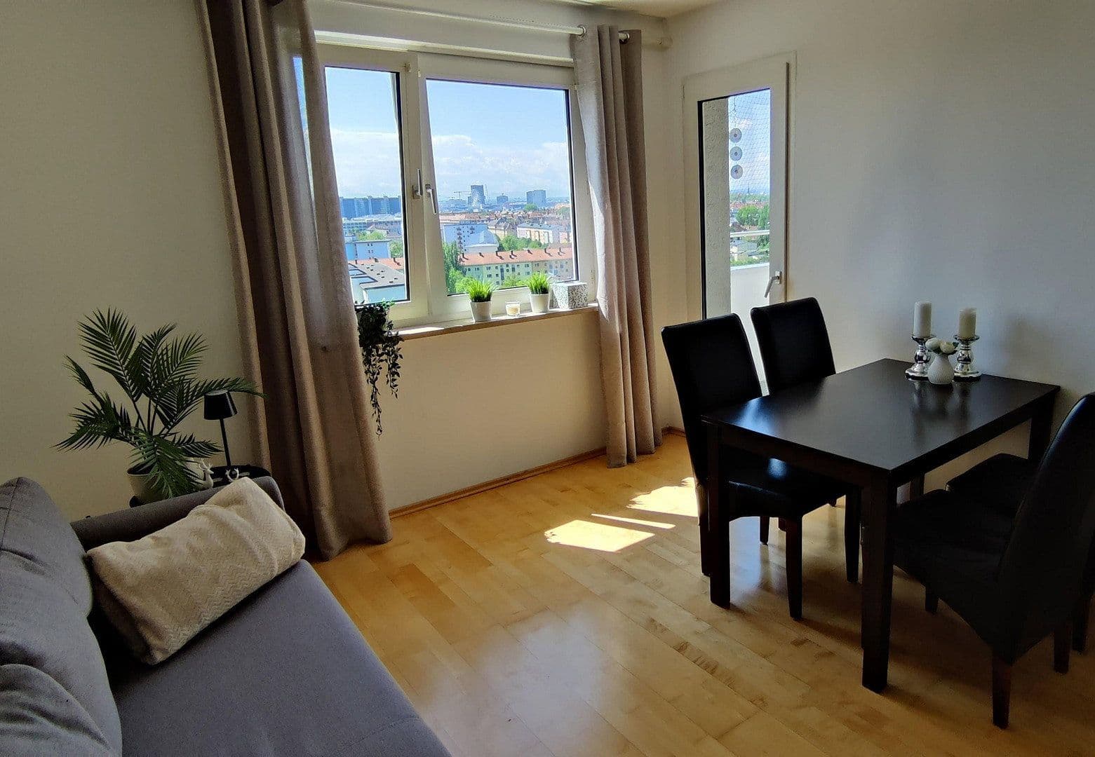 Prenájom bytu 2-izbový 38 m², Buschingstr. 43, München, Bavorsko Prenájom bytu 2-izbový 38 m², Buschingstr. 43, München, Bavorsko
