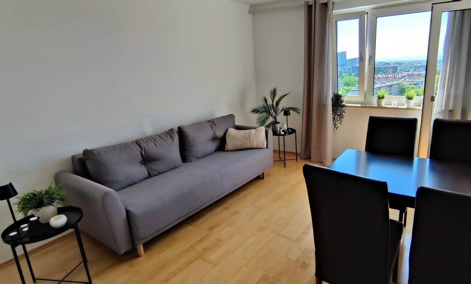 Prenájom bytu 2-izbový 38 m², Buschingstr. 43, München, Bavorsko Prenájom bytu 2-izbový 38 m², Buschingstr. 43, München, Bavorsko